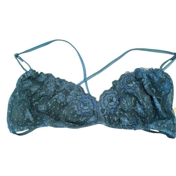 NWT Intimately by Free People Blue Lace Crisscross Strappy Bralette Bra Size M - Picture 1 of 7